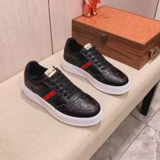 Gucci Low Shoes